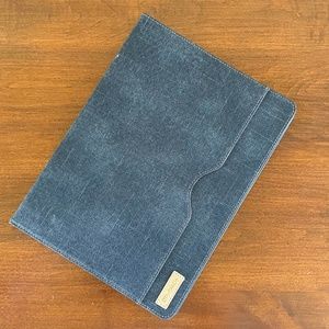 iPad 10.2" Case with Pencil Holder